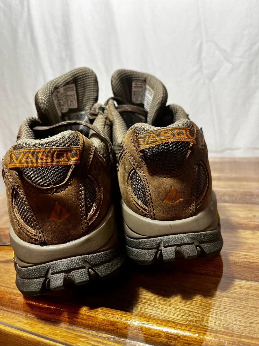 Vasque Mantra 7071 Gore-Tex Waterproof Hiking Shoes boots Women's Size 9M Brown
